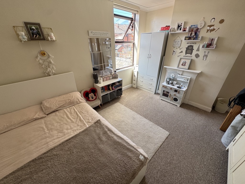 Images for Clarendon Road, Swinton, Manchester EAID:0c021585af0b9d676445b7c53ff3beb9 BID:1