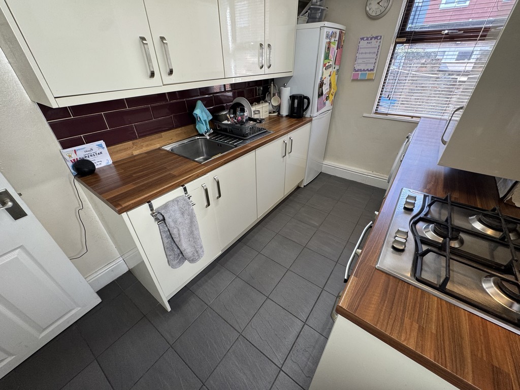 Images for Clarendon Road, Swinton, Manchester EAID:0c021585af0b9d676445b7c53ff3beb9 BID:1