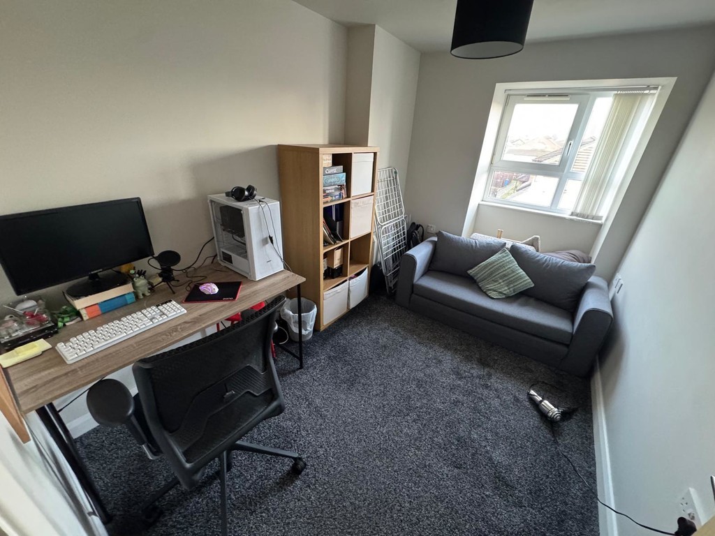 Images for Devonshire Road, Eccles, Manchester EAID:0c021585af0b9d676445b7c53ff3beb9 BID:1