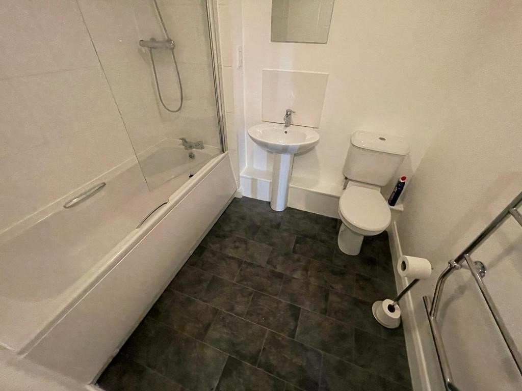 Images for Devonshire Road, Eccles, Manchester EAID:0c021585af0b9d676445b7c53ff3beb9 BID:1