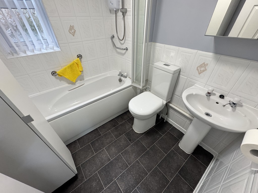 Images for Copplestone Court, Longview Drive, Manchester EAID:0c021585af0b9d676445b7c53ff3beb9 BID:1