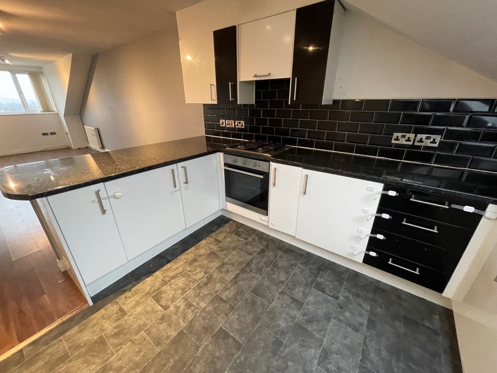 Images for Melrose Court, Kearsley, Bolton EAID:0c021585af0b9d676445b7c53ff3beb9 BID:1