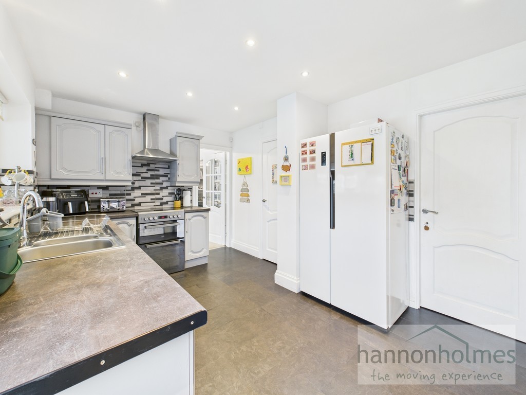 Images for Burghley Drive, Radcliffe, Manchester EAID:0c021585af0b9d676445b7c53ff3beb9 BID:1