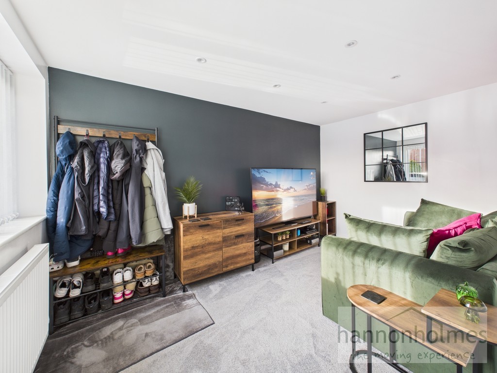 Images for Burghley Drive, Radcliffe, Manchester EAID:0c021585af0b9d676445b7c53ff3beb9 BID:1