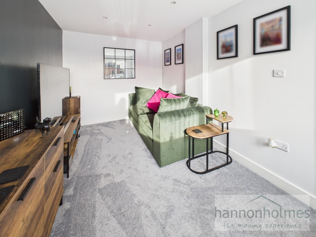 Images for Burghley Drive, Radcliffe, Manchester EAID:0c021585af0b9d676445b7c53ff3beb9 BID:1