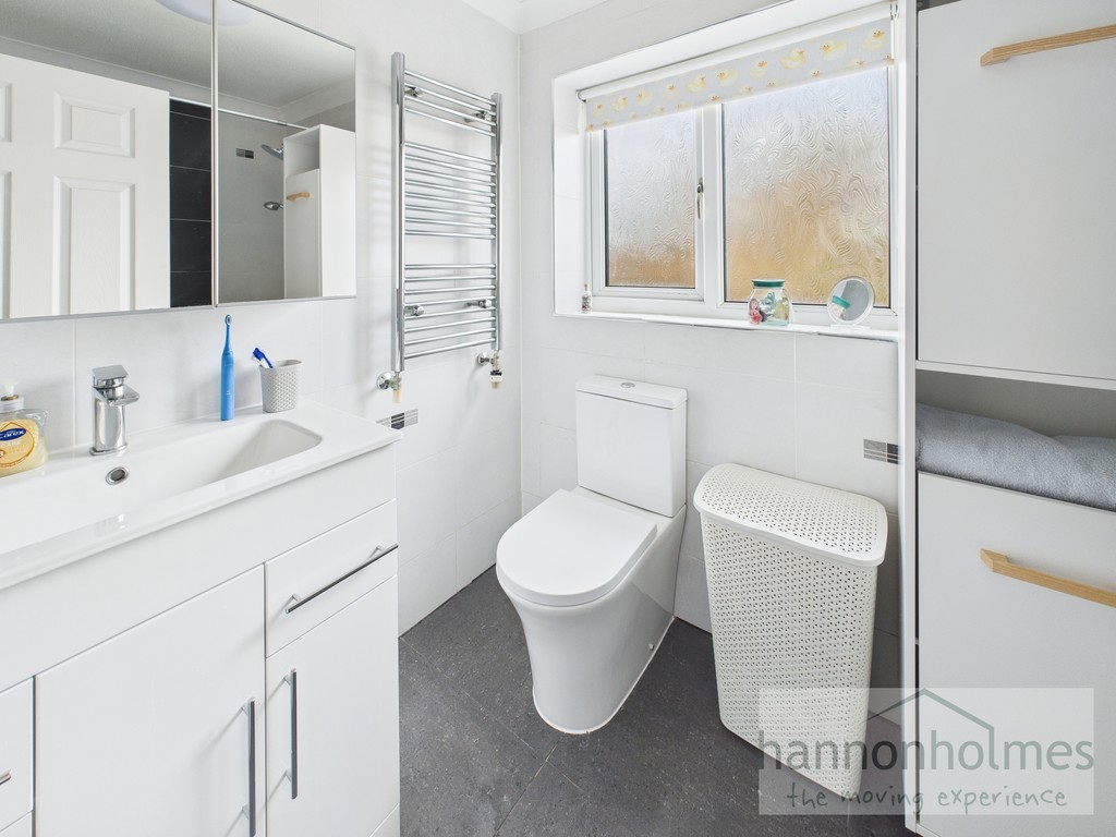 Images for Burghley Drive, Radcliffe, Manchester EAID:0c021585af0b9d676445b7c53ff3beb9 BID:1