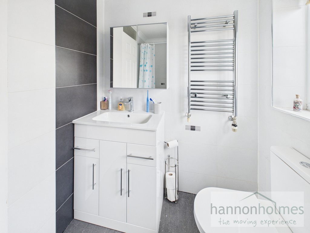 Images for Burghley Drive, Radcliffe, Manchester EAID:0c021585af0b9d676445b7c53ff3beb9 BID:1