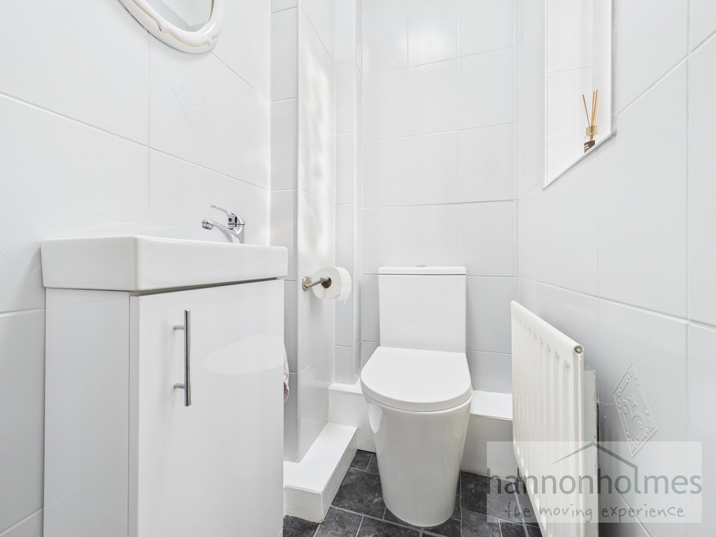 Images for Burghley Drive, Radcliffe, Manchester EAID:0c021585af0b9d676445b7c53ff3beb9 BID:1