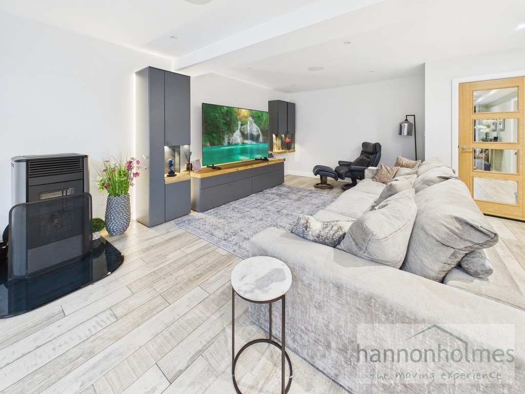 Images for Fold Road, Radcliffe, Manchester EAID:0c021585af0b9d676445b7c53ff3beb9 BID:1