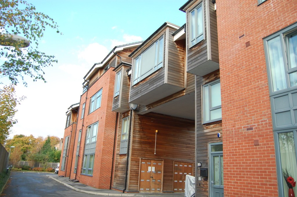 Images for Wellington Road Eccles Manchester Greater Manchester EAID:0c021585af0b9d676445b7c53ff3beb9 BID:1