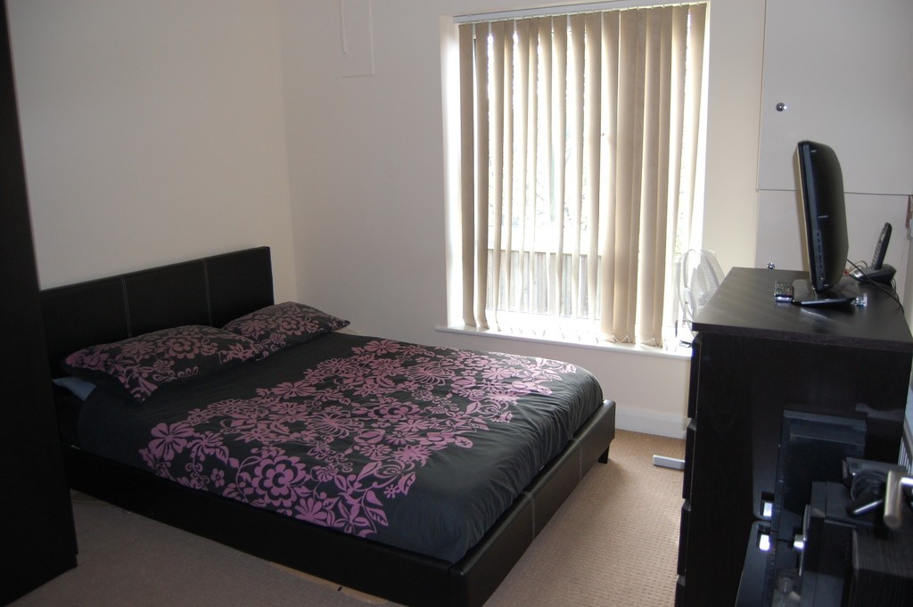 Images for Wellington Road Eccles Manchester Greater Manchester EAID:0c021585af0b9d676445b7c53ff3beb9 BID:1