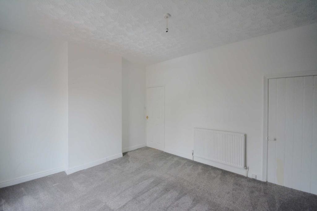 Images for Worsley, Manchester EAID:0c021585af0b9d676445b7c53ff3beb9 BID:1