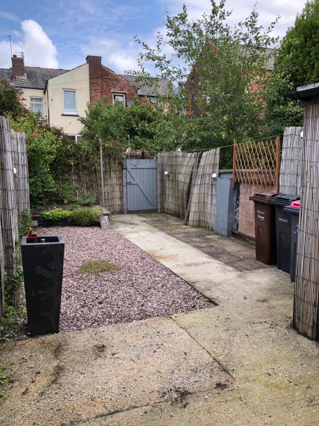 Images for Worsley, Manchester EAID:0c021585af0b9d676445b7c53ff3beb9 BID:1