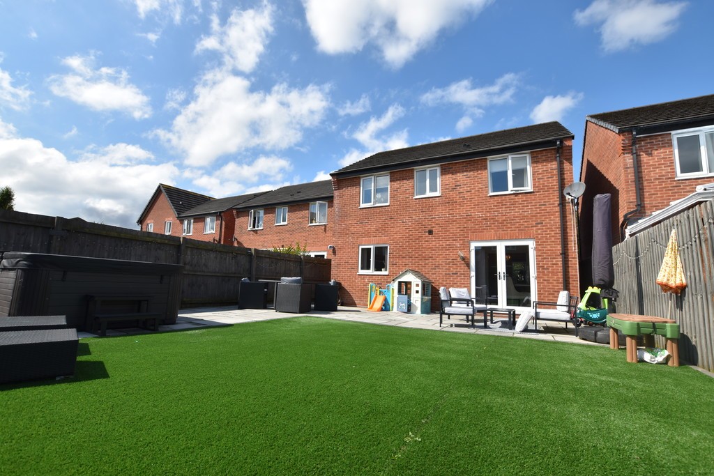 Images for Kentfield Drive, Bolton EAID:0c021585af0b9d676445b7c53ff3beb9 BID:1