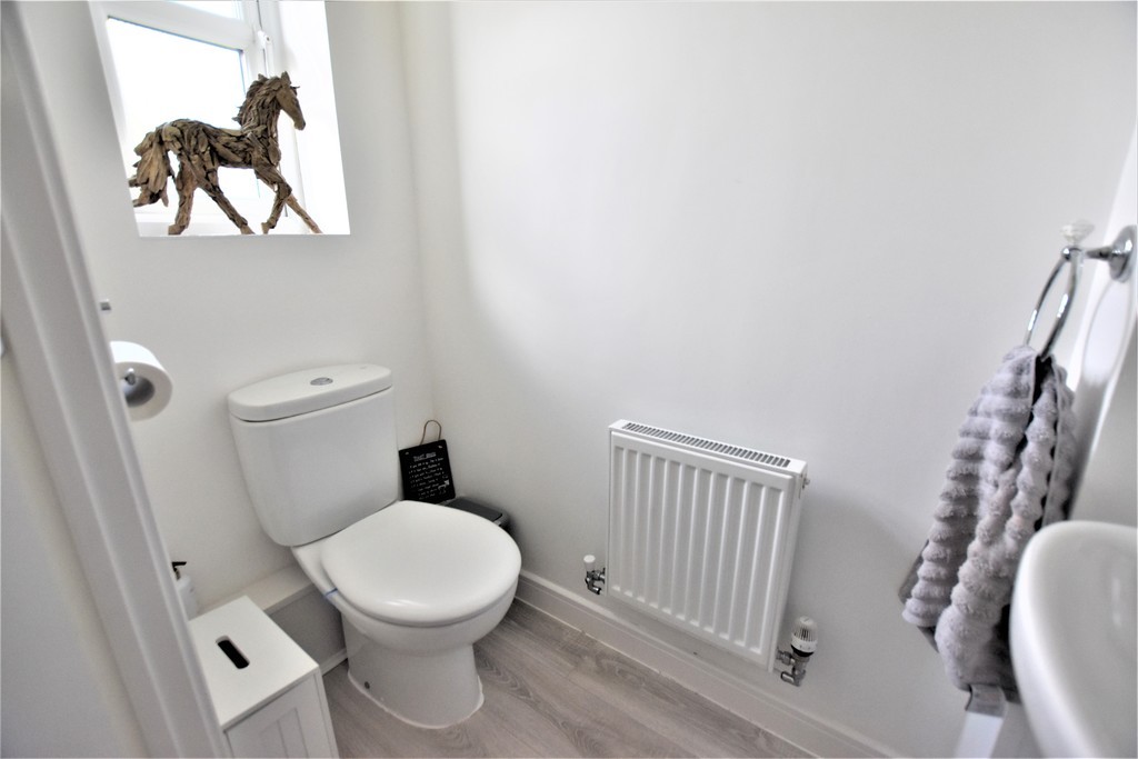 Images for Kentfield Drive, Bolton EAID:0c021585af0b9d676445b7c53ff3beb9 BID:1