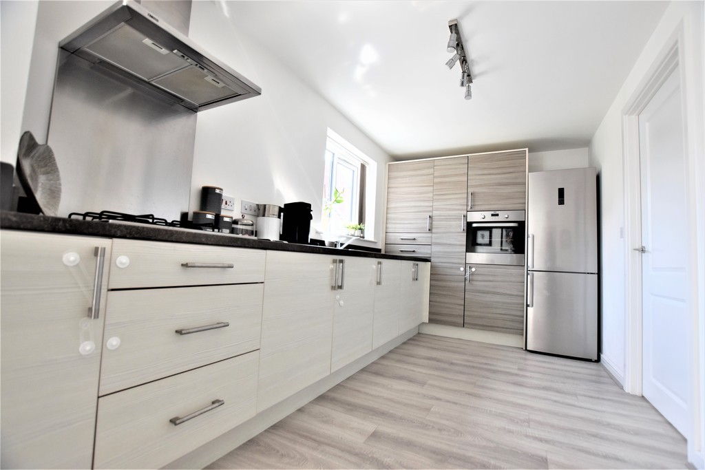 Images for Kentfield Drive, Bolton EAID:0c021585af0b9d676445b7c53ff3beb9 BID:1