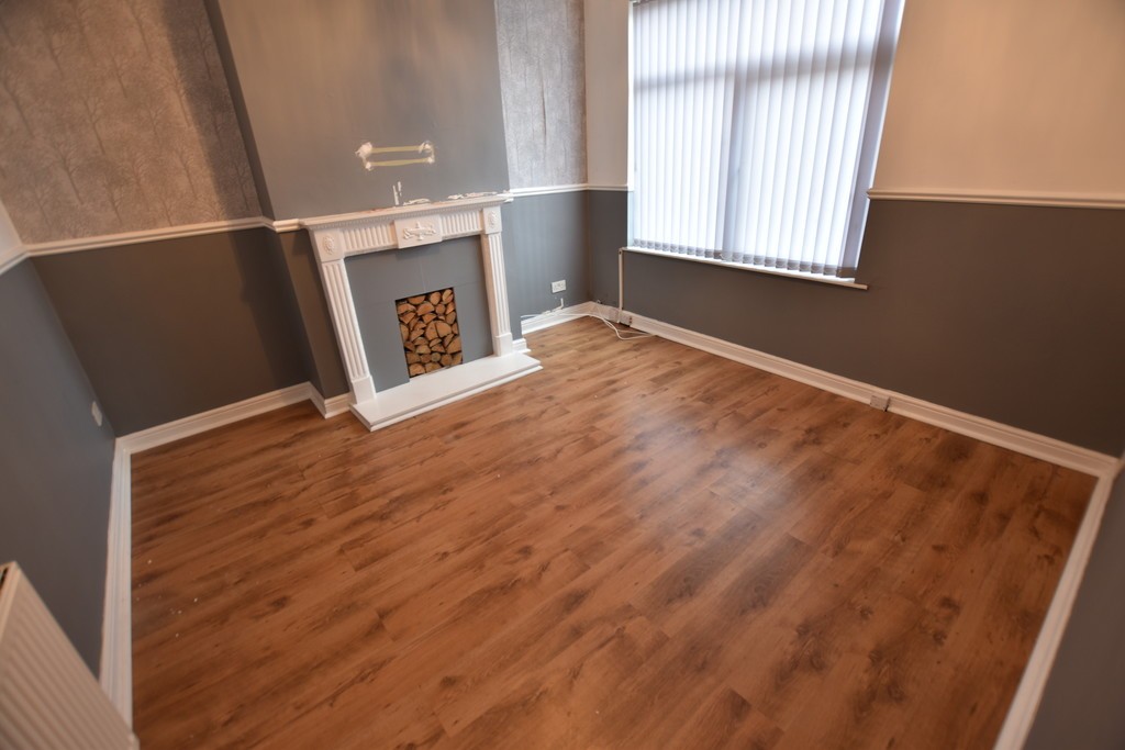 Images for Church Street, Little Lever, Bolton EAID:0c021585af0b9d676445b7c53ff3beb9 BID:1