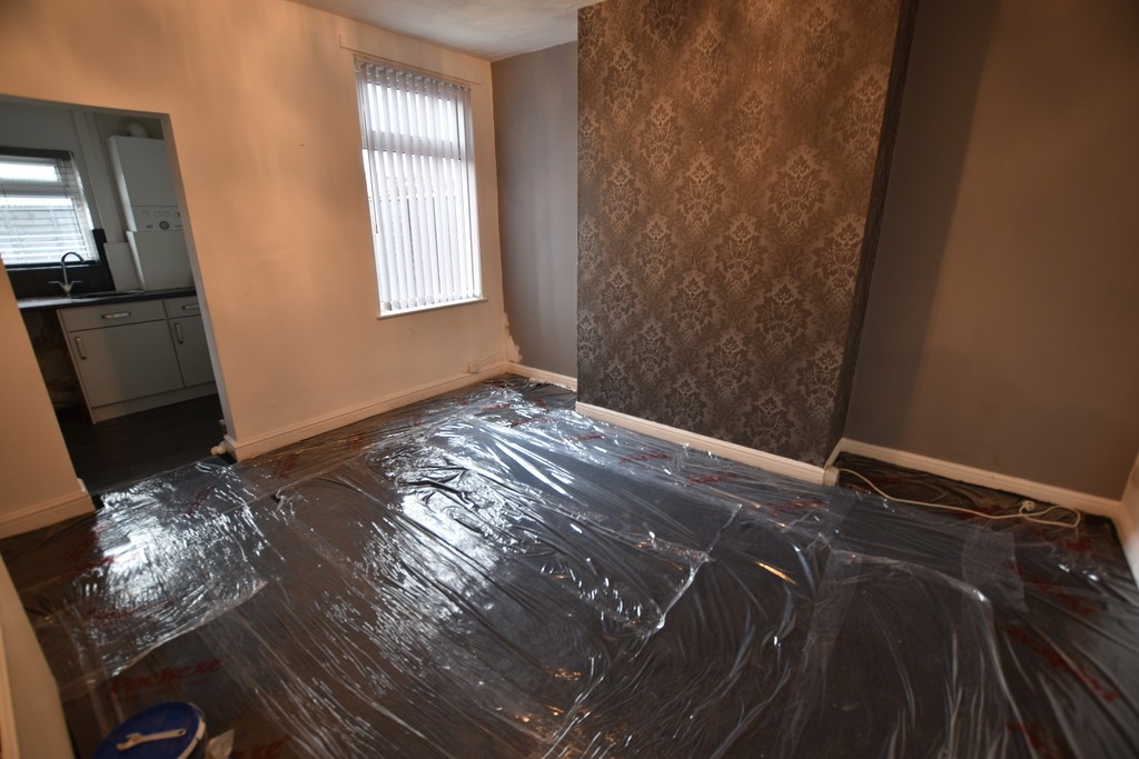 Images for Church Street, Little Lever, Bolton EAID:0c021585af0b9d676445b7c53ff3beb9 BID:1