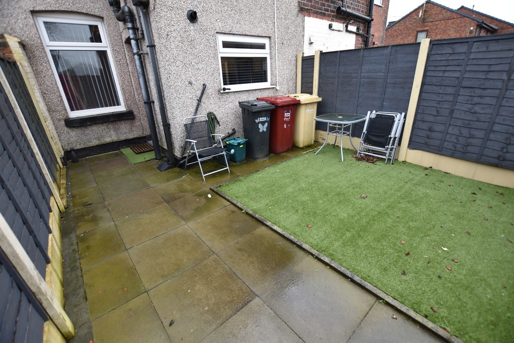Images for Church Street, Little Lever, Bolton EAID:0c021585af0b9d676445b7c53ff3beb9 BID:1