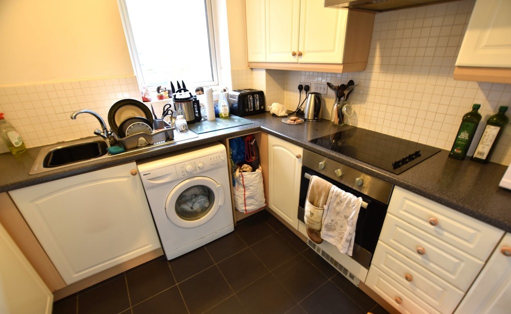 Images for Mere Drive Swinton Manchester Greater Manchester EAID:0c021585af0b9d676445b7c53ff3beb9 BID:1