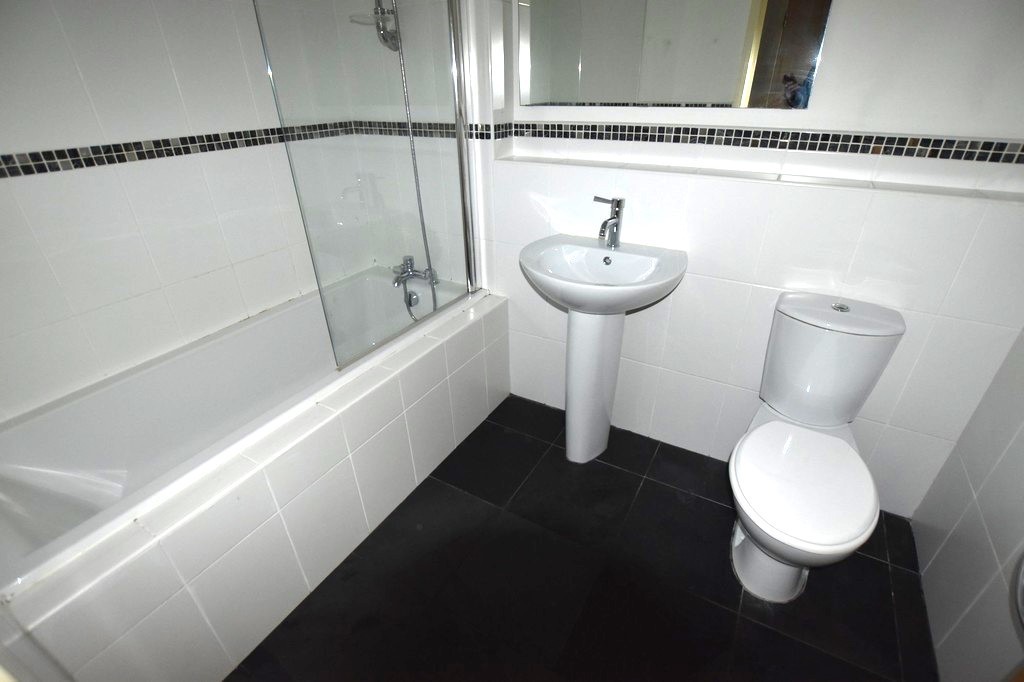 Images for Holden Mill Blackburn Road, Bolton EAID:0c021585af0b9d676445b7c53ff3beb9 BID:1