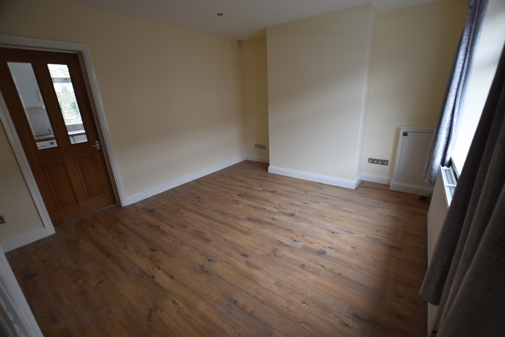 Images for Farnworth, Bolton EAID:0c021585af0b9d676445b7c53ff3beb9 BID:1