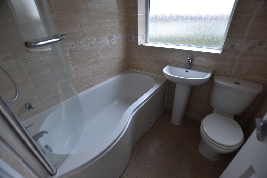 Images for Farnworth, Bolton EAID:0c021585af0b9d676445b7c53ff3beb9 BID:1