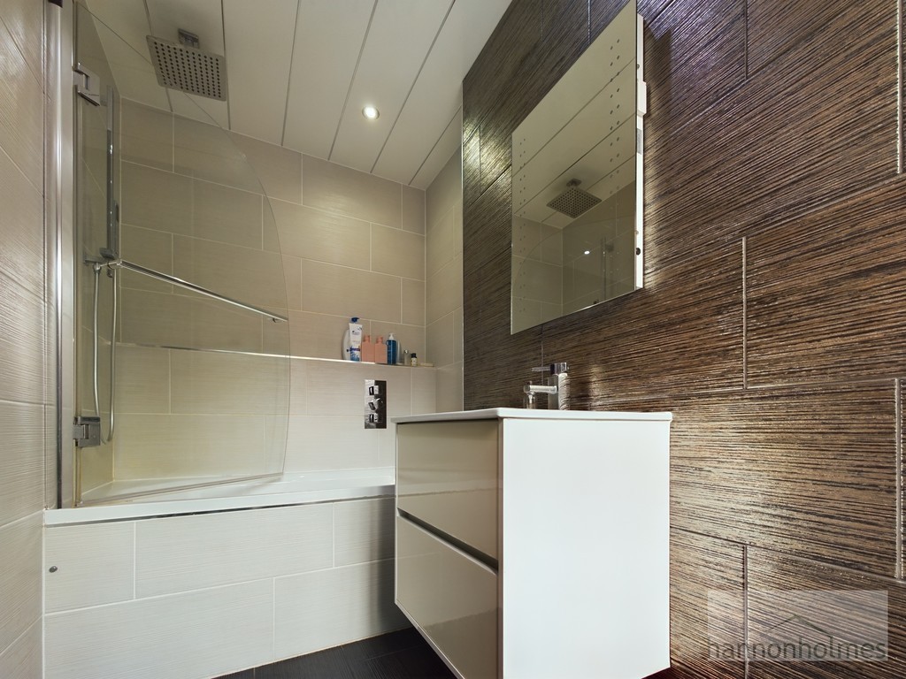 Images for Bolton Road, Bury EAID:0c021585af0b9d676445b7c53ff3beb9 BID:1