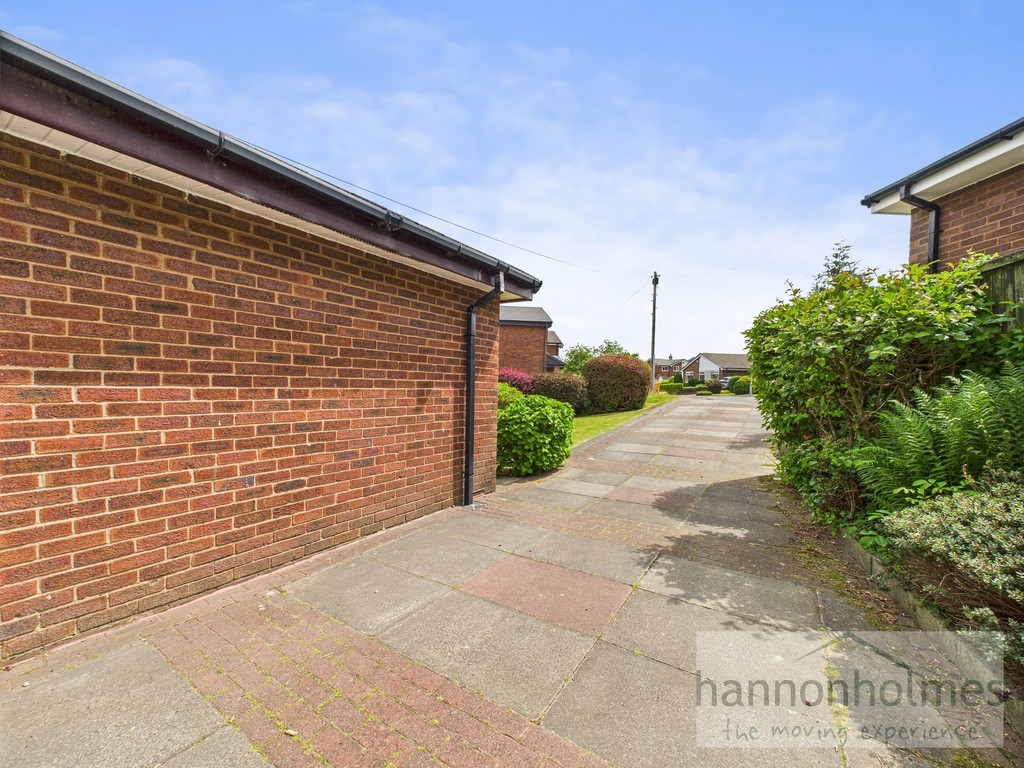 Images for Oxford Close, Farnworth, Bolton EAID:0c021585af0b9d676445b7c53ff3beb9 BID:1