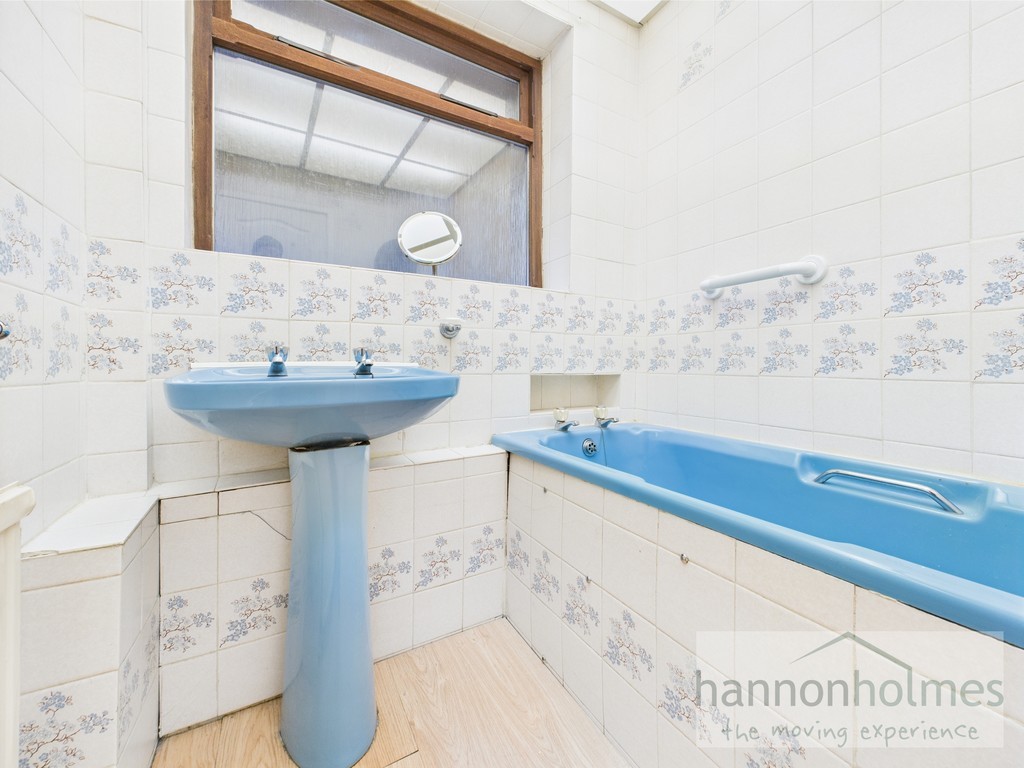 Images for Oxford Close, Farnworth, Bolton EAID:0c021585af0b9d676445b7c53ff3beb9 BID:1