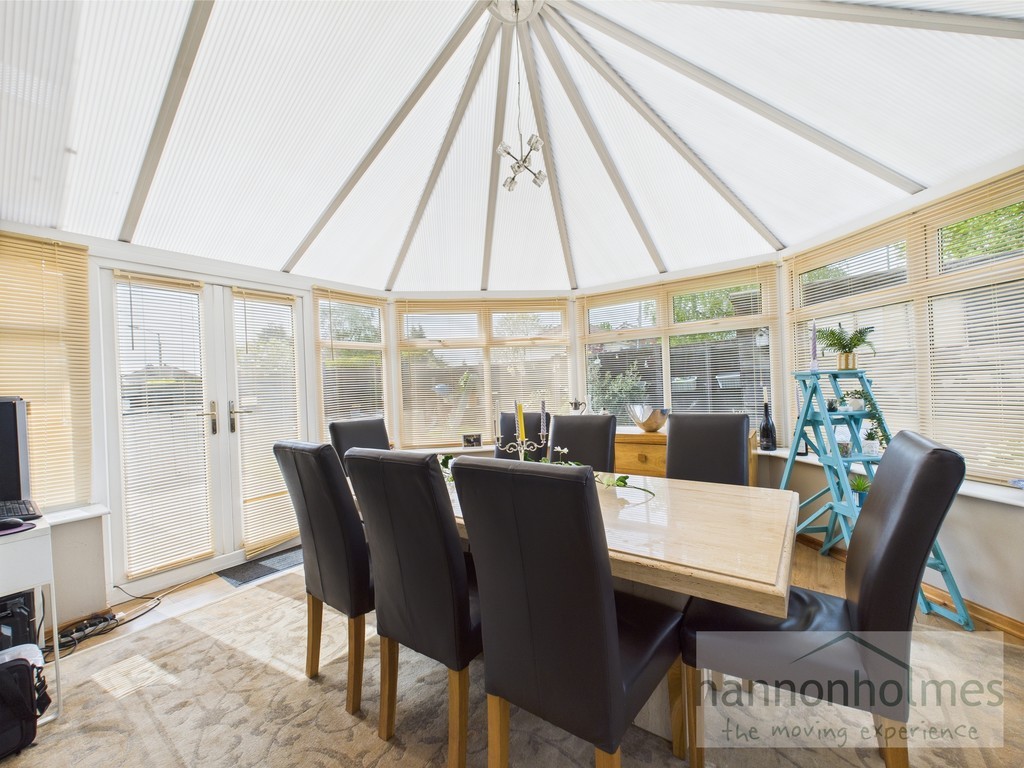 Images for Parnham Close, Radcliffe, Manchester EAID:0c021585af0b9d676445b7c53ff3beb9 BID:1