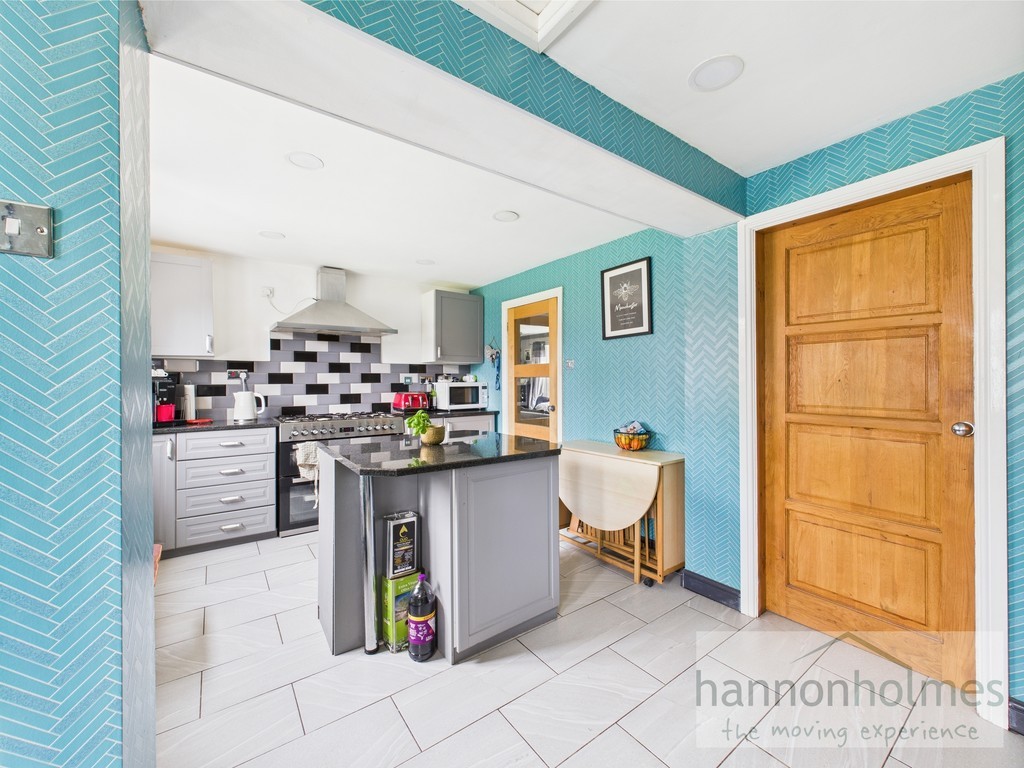 Images for Parnham Close, Radcliffe, Manchester EAID:0c021585af0b9d676445b7c53ff3beb9 BID:1