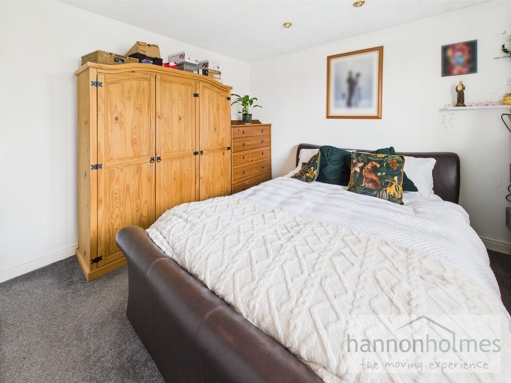 Images for Parnham Close, Radcliffe, Manchester EAID:0c021585af0b9d676445b7c53ff3beb9 BID:1