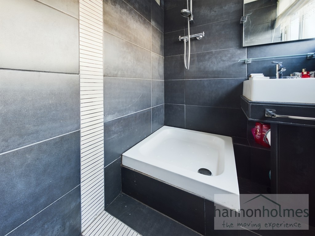 Images for Bollin Close, Kearsley, Bolton EAID:0c021585af0b9d676445b7c53ff3beb9 BID:1