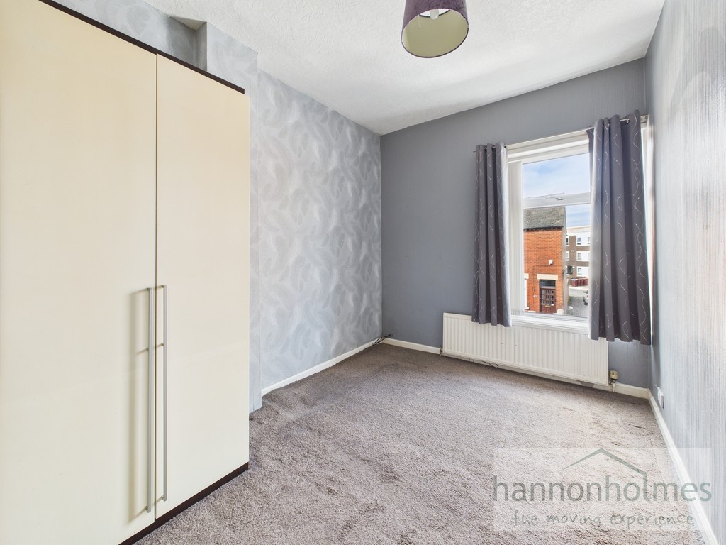 Images for Lord Street, Kearsley, Bolton EAID:0c021585af0b9d676445b7c53ff3beb9 BID:1