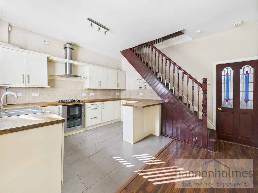 Images for Lord Street, Kearsley, Bolton EAID:0c021585af0b9d676445b7c53ff3beb9 BID:1