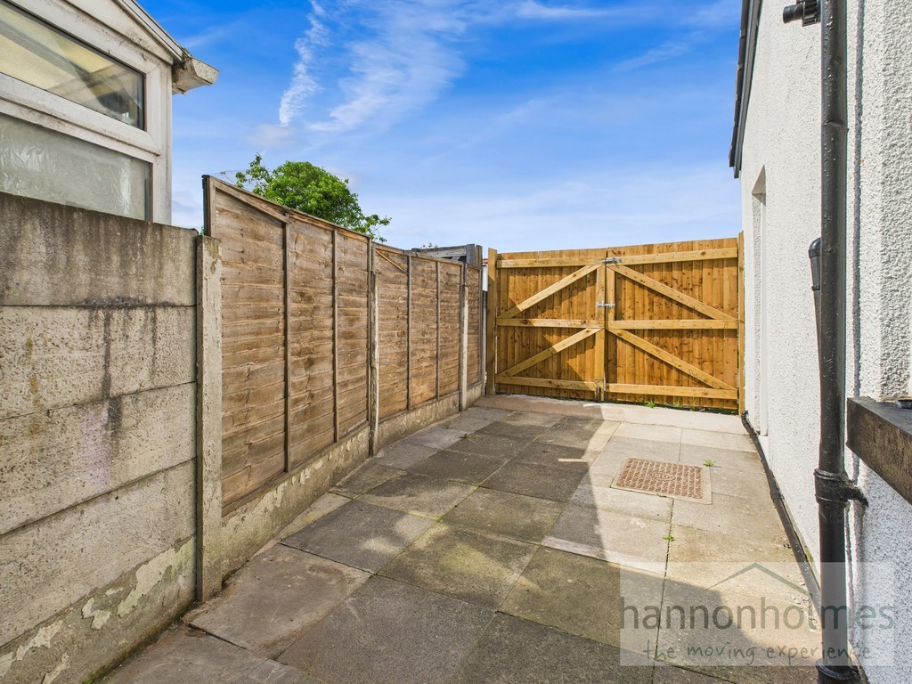 Images for Church Street, Little Lever, Bolton EAID:0c021585af0b9d676445b7c53ff3beb9 BID:1