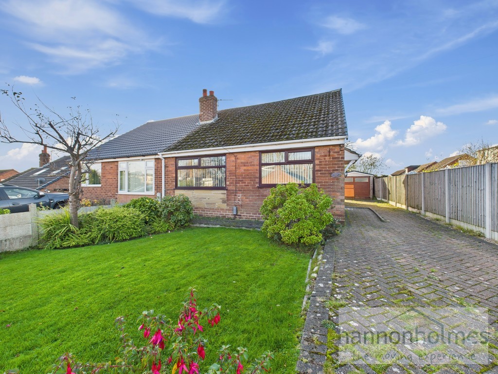 Images for Lincoln Avenue, Little Lever, Bolton EAID:0c021585af0b9d676445b7c53ff3beb9 BID:1