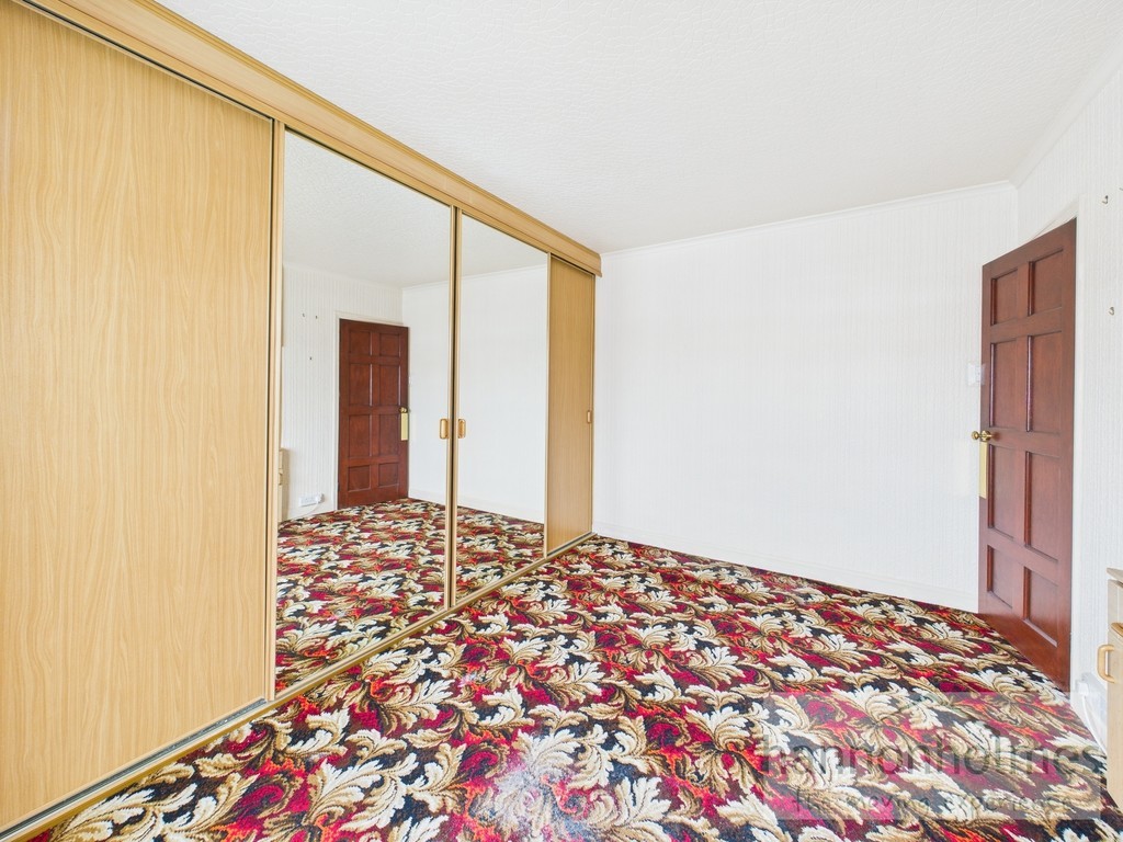 Images for Radcliffe, Manchester EAID:0c021585af0b9d676445b7c53ff3beb9 BID:1