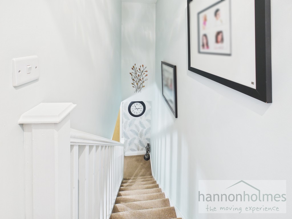 Images for Fearney Side, Little Lever, Bolton EAID:0c021585af0b9d676445b7c53ff3beb9 BID:1