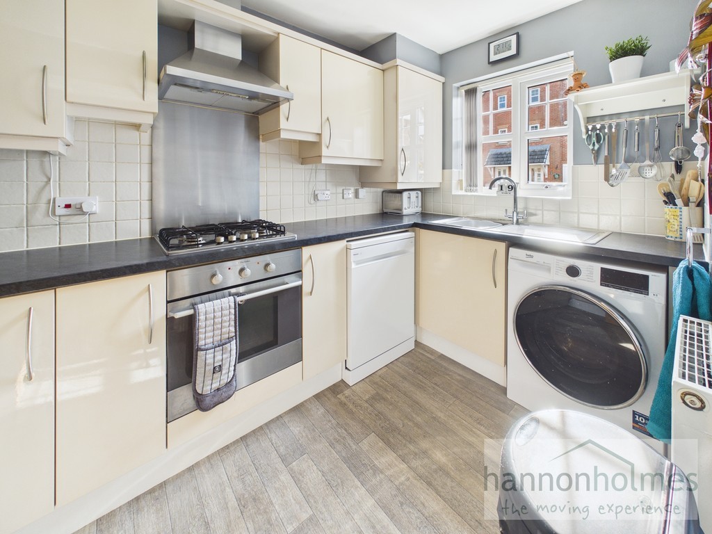 Images for Fearney Side, Little Lever, Bolton EAID:0c021585af0b9d676445b7c53ff3beb9 BID:1