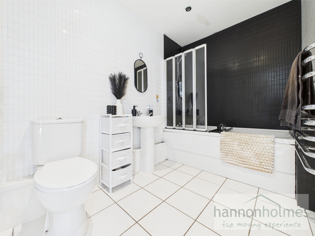 Images for Mere Drive Swinton Manchester Greater Manchester EAID:0c021585af0b9d676445b7c53ff3beb9 BID:1