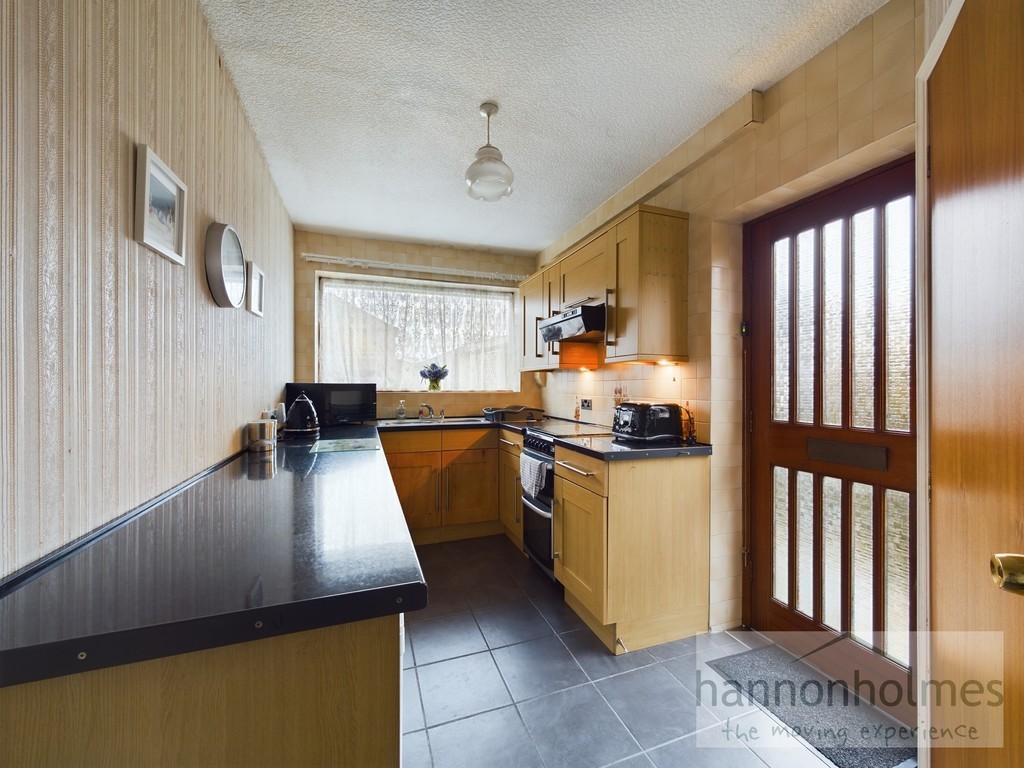 Images for Tong Road, Little Lever, Bolton EAID:0c021585af0b9d676445b7c53ff3beb9 BID:1