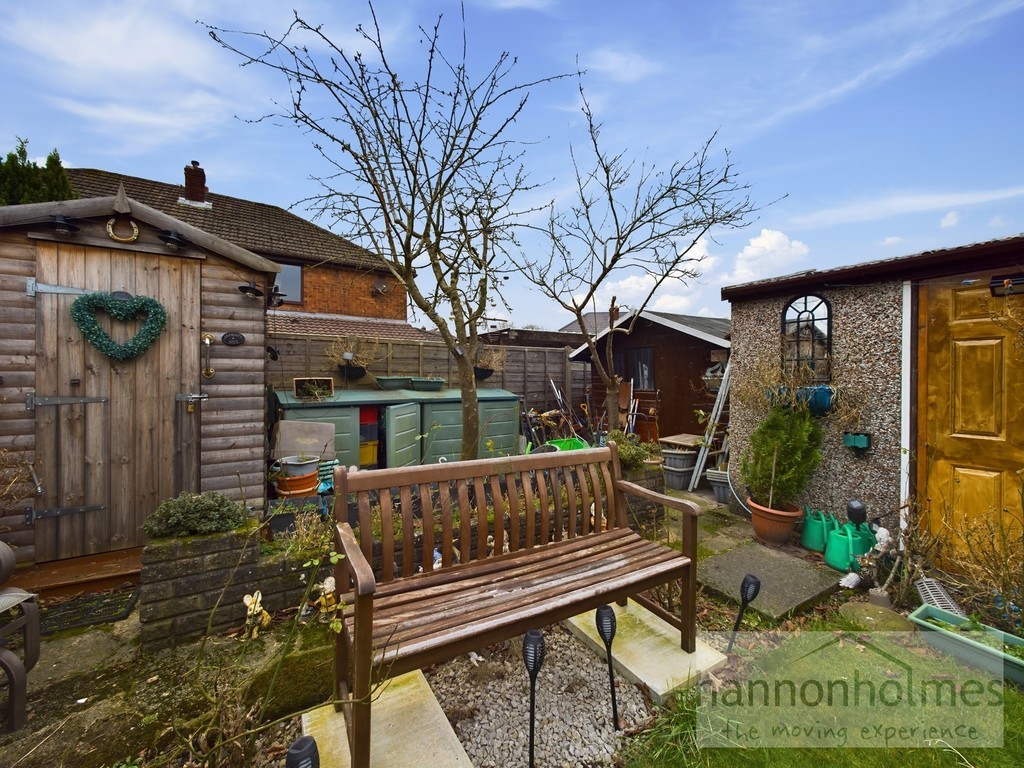 Images for Tong Road, Little Lever, Bolton EAID:0c021585af0b9d676445b7c53ff3beb9 BID:1