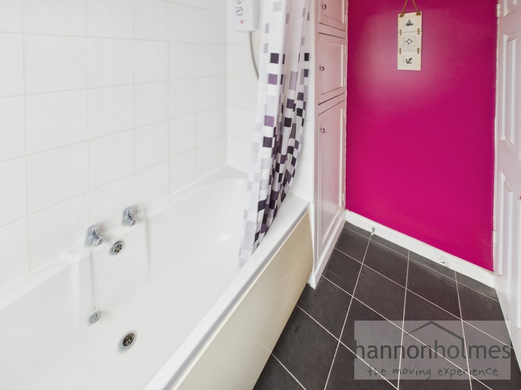 Images for Solway Close, Swinton, Manchester EAID:0c021585af0b9d676445b7c53ff3beb9 BID:1