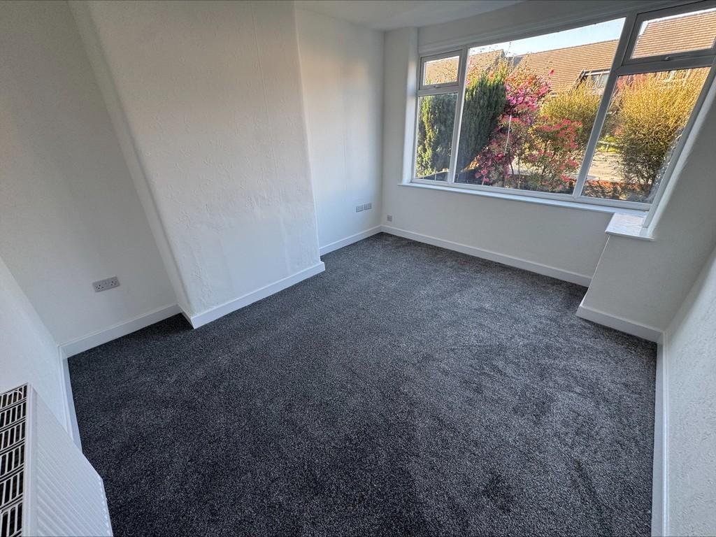 Images for Radcliffe, Manchester EAID:0c021585af0b9d676445b7c53ff3beb9 BID:1