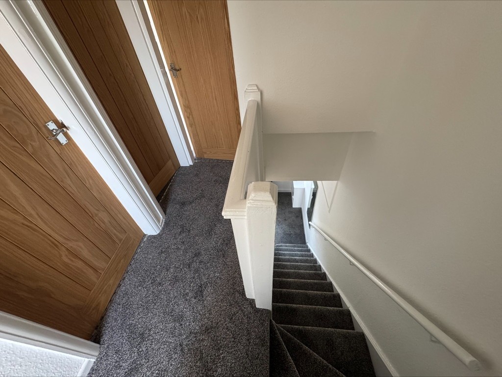 Images for Radcliffe, Manchester EAID:0c021585af0b9d676445b7c53ff3beb9 BID:1