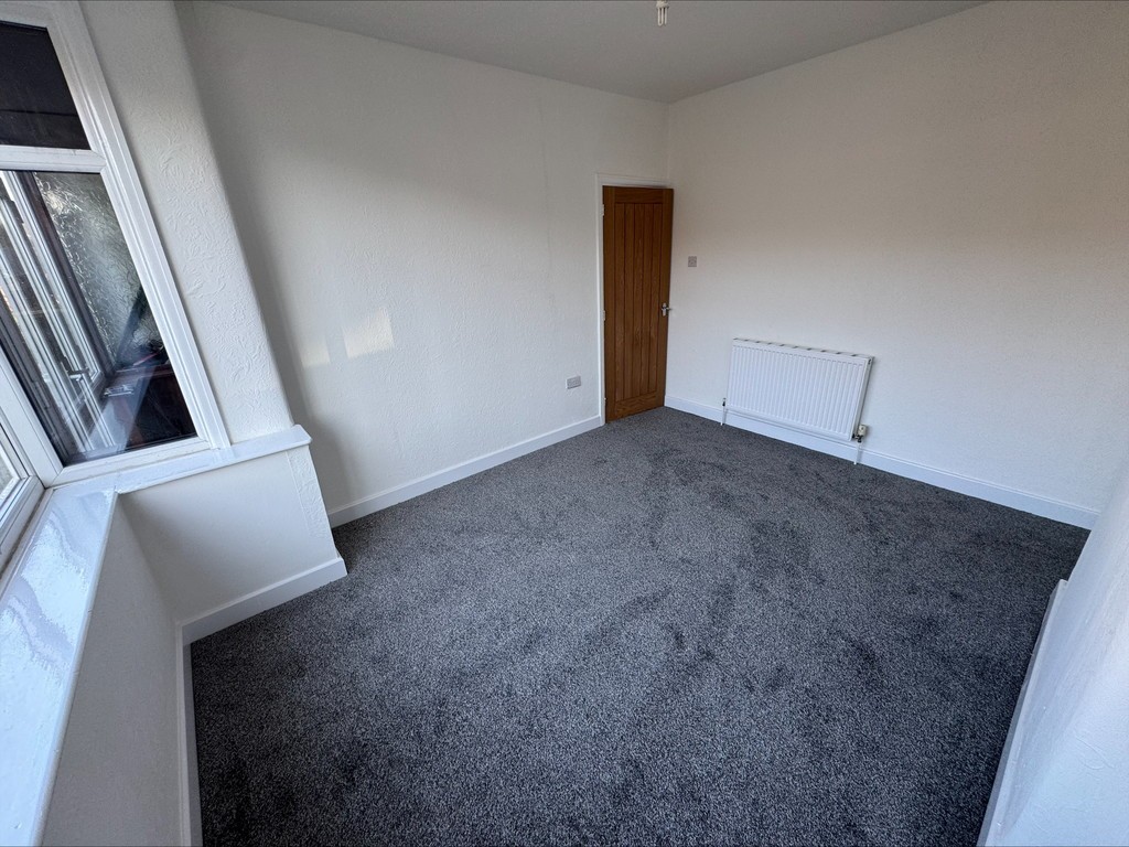 Images for Radcliffe, Manchester EAID:0c021585af0b9d676445b7c53ff3beb9 BID:1