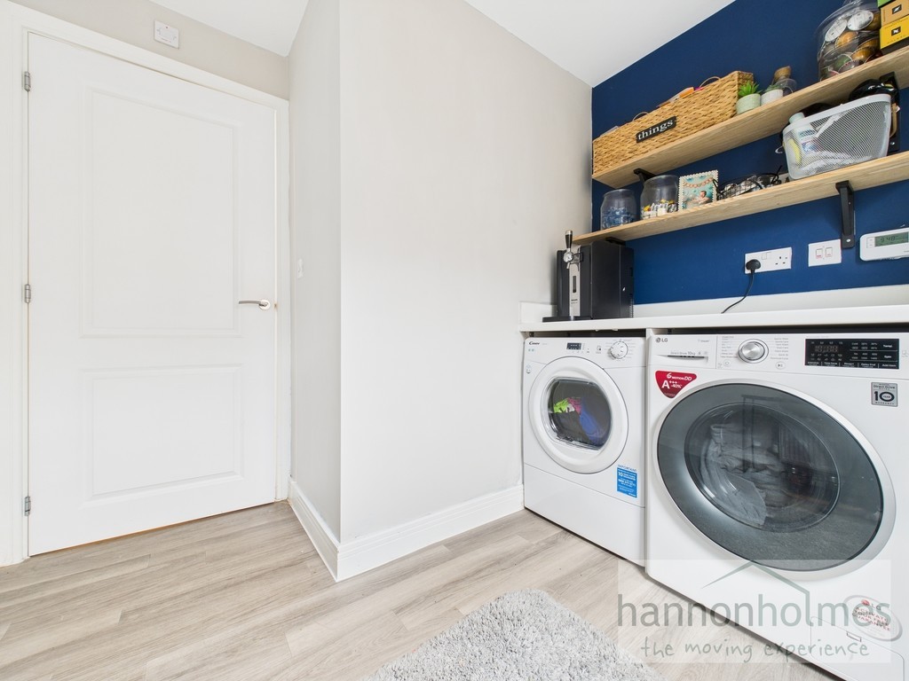 Images for Farm Crescent, Radcliffe, Manchester EAID:0c021585af0b9d676445b7c53ff3beb9 BID:1