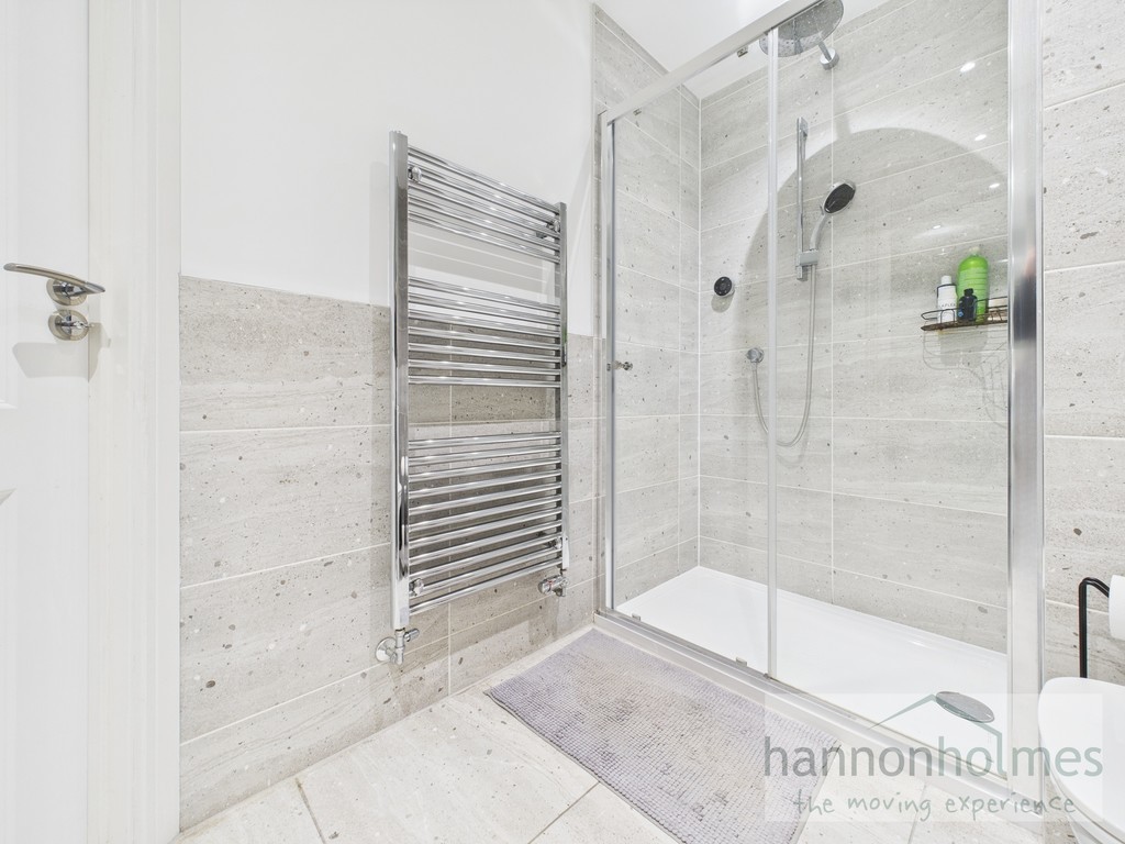Images for Farm Crescent, Radcliffe, Manchester EAID:0c021585af0b9d676445b7c53ff3beb9 BID:1